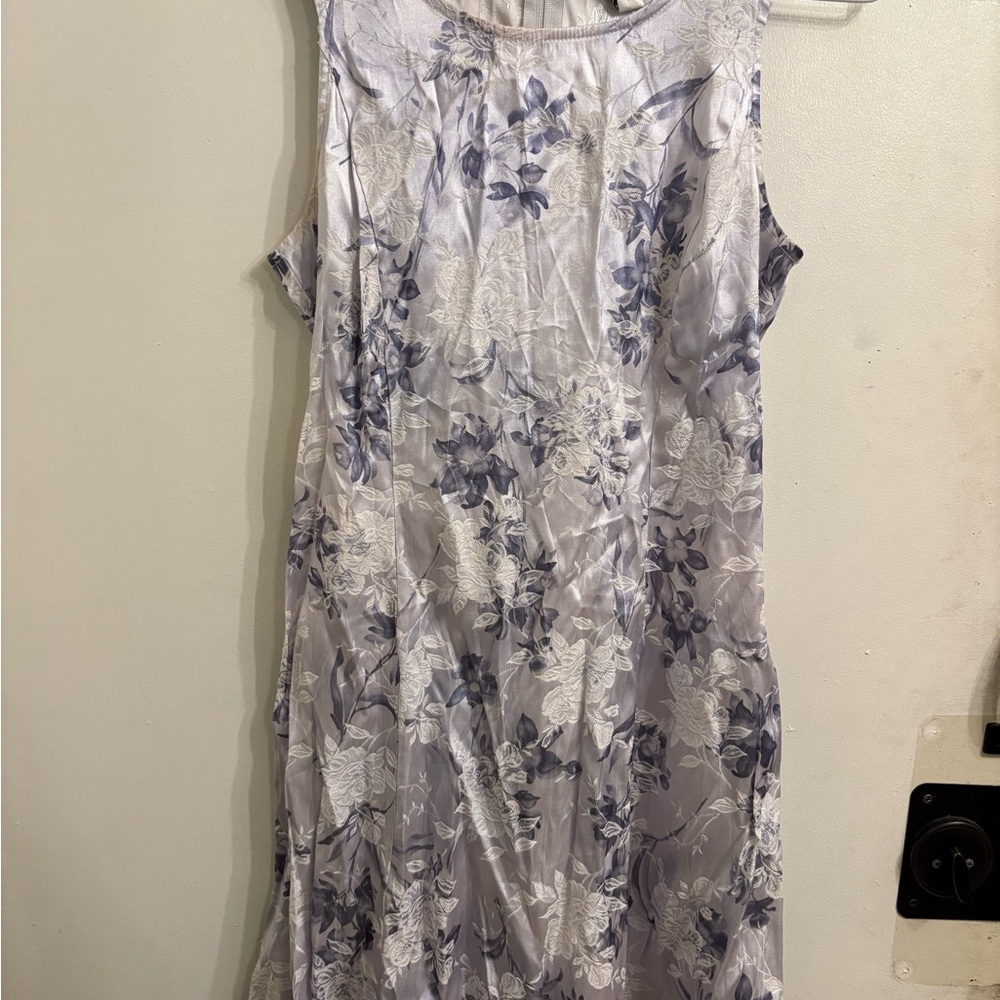 Vintage Y2K lavender lace up dress